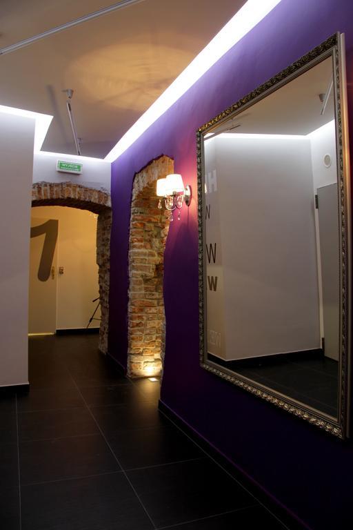 Greg&Tom Party Hostel Krakow Exterior photo